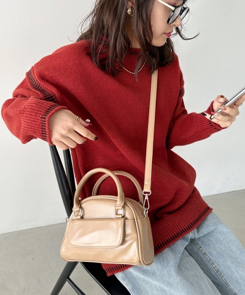 クレージュ　黒いビニールとベロアのミニボストン 格安販売の 極美品✨クレージュ ベロア ハンドバッグ ミニ