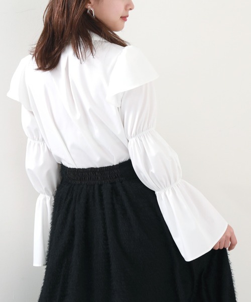 Cheek（チーク）の「キャンディースリーブ袖シャーリングシャツ（シャツ/ブラウス・レディース・カーキ/サックスブルー/オフホワイト・MEDIUM）」の22枚目の写真