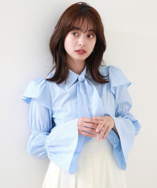 Cheek（チーク）の「キャンディースリーブ袖シャーリングシャツ（シャツ/ブラウス・レディース・カーキ/サックスブルー/オフホワイト・MEDIUM）」の8枚目の写真