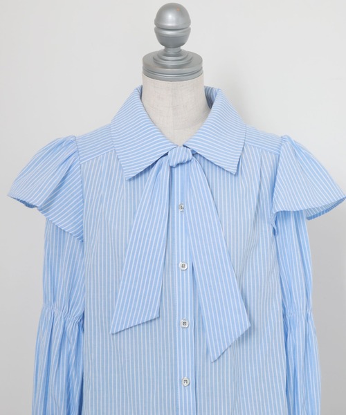 Cheek（チーク）の「キャンディースリーブ袖シャーリングシャツ（シャツ/ブラウス・レディース・カーキ/サックスブルー/オフホワイト・MEDIUM）」の14枚目の写真