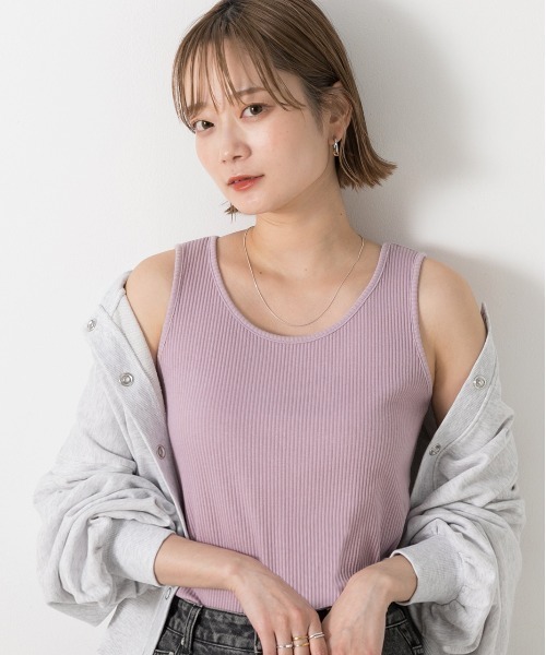 ad thie（アドティエ）の「ベーシック クルーネックタンクトップ（タンクトップ・レディース・グリーン/ライトグリーン/ピンク/パープル/グレー/オフホワイト/アイボリー/ブラック/ライトブルー/ミント/チャコール/ブラウン/カーキ・MEDIUM/LARGE/LL）」の13枚目の写真