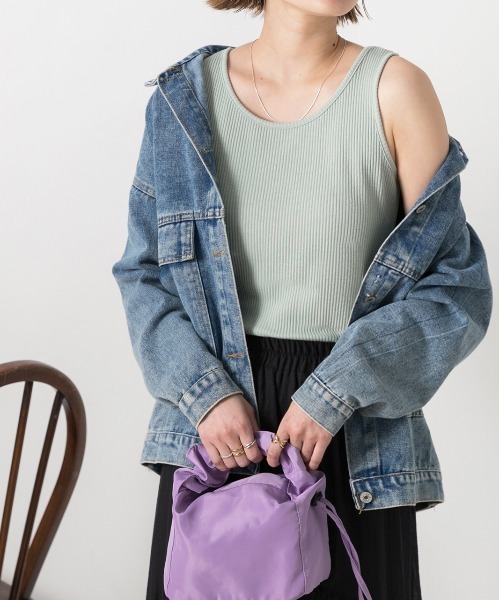 ad thie（アドティエ）の「ベーシック クルーネックタンクトップ（タンクトップ・レディース・グリーン/ライトグリーン/ピンク/パープル/グレー/オフホワイト/アイボリー/ブラック/ライトブルー/ミント/チャコール/ブラウン/カーキ・MEDIUM/LARGE/LL）」の9枚目の写真