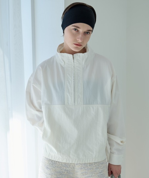 Aunt Marie's(アントマリーズ)の「スタンドカラーハーフジップアノラック(パーカー・レディース・ホワイト/ブラック・FREE)」の3枚目の写真