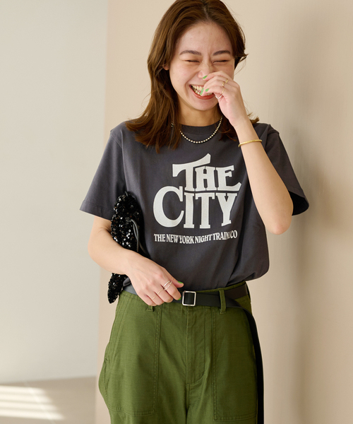 JOURNAL STANDARD relume(ジャーナルスタンダード レリューム)の「《WEB限定追加3》CITYロゴTEE(Tシャツ/カットソー・レディース・ホワイト/ピンク/ブラック系その他・FREE)」の3枚目の写真