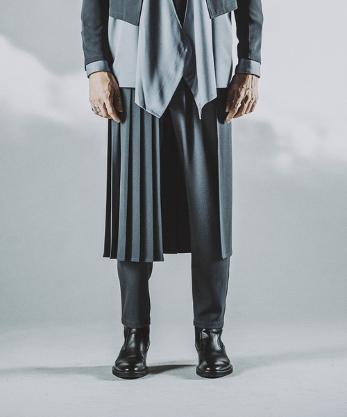 NO ID.(ノーアイディ)の「プリーツラップスカート(スカート・メンズ・ネイビー/グレー/ブラック・ONE SIZE)」の8枚目の写真