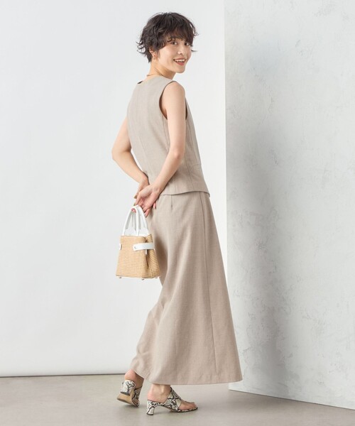 NOLLEY’S Sophi（ノーリーズソフィ）の「《セットアップ対応》ウォッシャブル麻調合繊ロングスカート（スカート・レディース・ベージュ/ブラック・38/36）」の6枚目の写真