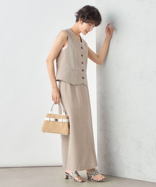 NOLLEY’S Sophi（ノーリーズソフィ）の「《セットアップ対応》ウォッシャブル麻調合繊ロングスカート（スカート・レディース・ベージュ/ブラック・38/36）」の7枚目の写真