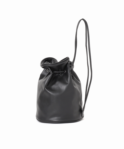 U by SPICK&SPAN(ユーバイスピックアンドスパン)の「【Tuo/トゥオ】 Drawstrin Faux Leather Bag(ショルダーバッグ・レディース・ブラック/ベージュ・FREE)」の10枚目の写真