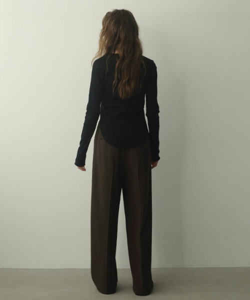 ETRE TOKYO（エトレトウキョウ）の「ストレッチギャバストレートワイド  