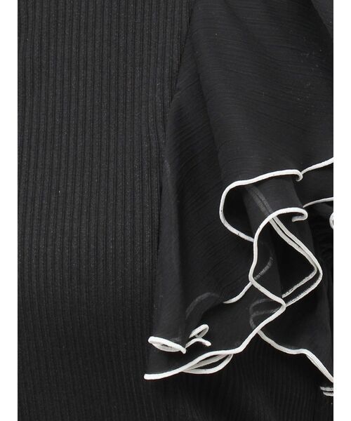 dazzlin（ダズリン）の「フロントホックフリルトップス（Tシャツ/カットソー・レディース・オフホワイト/グレー/ベージュ/ブラック・FREE）」の6枚目の写真