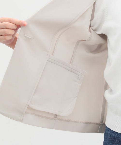 Honeys（ハニーズ）の「８分袖テーラードジャケット（テーラードジャケット・レディース・ブラック/グレイッシュベージュ/ベージュ/ネイビー/ライトベージュ・LL/M/S/3L/L）」の8枚目の写真