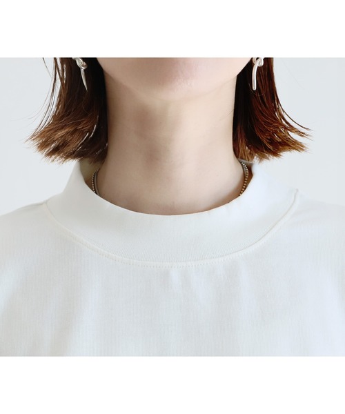 reca(レカ)の「モックネック5分袖カットソー(Tシャツ/カットソー・レディース・ブラック/イエロー系その他/オフホワイト/チャコールグレー/ベージュ/コーラル・M)」の7枚目の写真