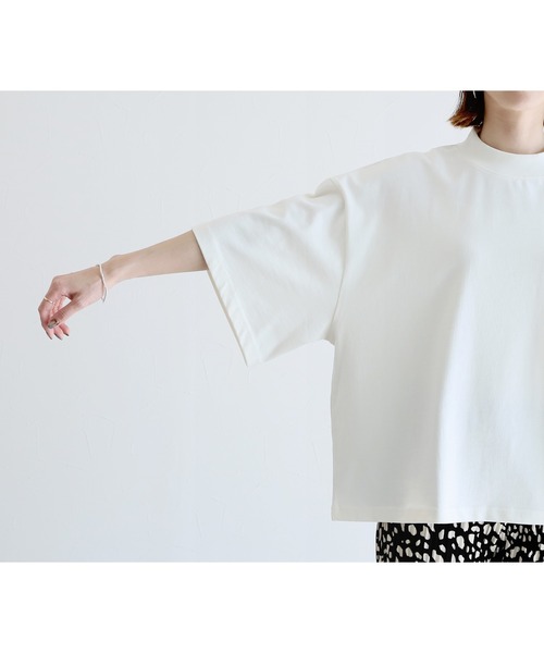 reca(レカ)の「モックネック5分袖カットソー(Tシャツ/カットソー・レディース・ブラック/イエロー系その他/オフホワイト/チャコールグレー/ベージュ/コーラル・M)」の8枚目の写真