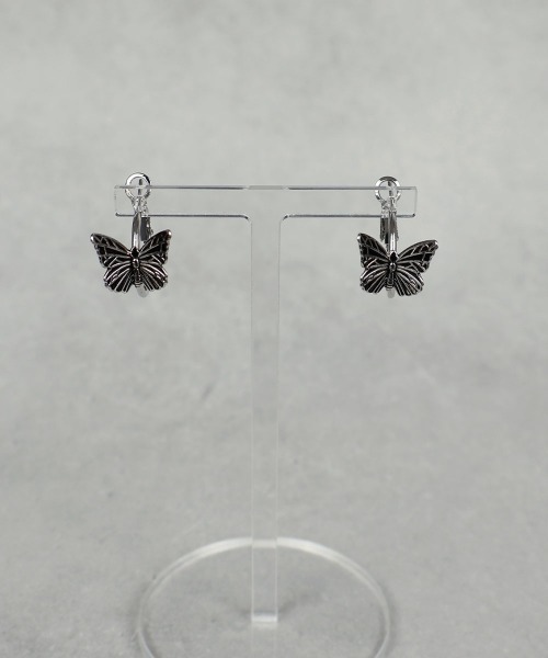 【BIMBA Y LOLA】バタフライ付きフープピアス Bimba y Lola バタフライ フープ ピアス | シルバートーン