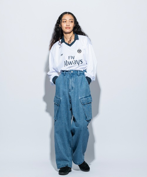 re_k by JUNRED（レクバイジュンレッド）の「re_k by JUNRED / オーバーワイドカーゴデニムパンツ（デニムパンツ・メンズ・ブラック/ブルー・L/M/S）」の5枚目の写真