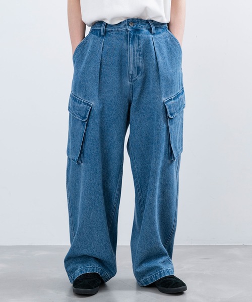 re_k by JUNRED（レクバイジュンレッド）の「re_k by JUNRED / オーバーワイドカーゴデニムパンツ（デニムパンツ・メンズ・ブラック/ブルー・L/M/S）」の9枚目の写真