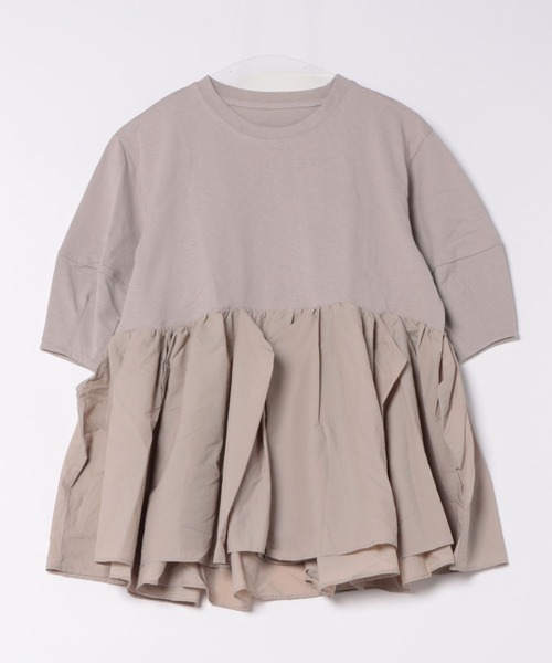 each（イーチ）の「裾ナイロン切替ランタンスリーブペプラムカットソー（Tシャツ/カットソー・レディース・ホワイト/ブラック/グレイッシュベージュ/ブラック×ブラック/ホワイト系その他/ブラック×グレー/ホワイト×シルバー/ブラック×シルバー・FREE）」の22枚目の写真