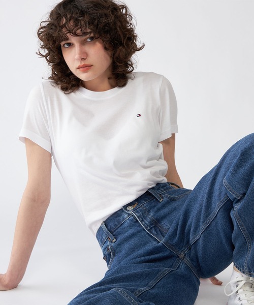 TOMMY HILFIGER(トミーヒルフィガー)の「ベーシッククルーネックTシャツ(Tシャツ/カットソー・レディース・ホワイト/ネイビー/ブラック・LARGE/MEDIUM/SMALL)」の5枚目の写真