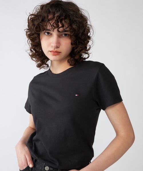 TOMMY HILFIGER(トミーヒルフィガー)の「ベーシッククルーネックTシャツ(Tシャツ/カットソー・レディース・ホワイト/ネイビー/ブラック・LARGE/MEDIUM/SMALL)」の16枚目の写真