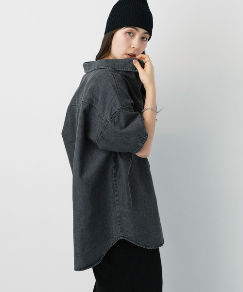 saloon（サルーン）の「SALOON(サルーン)/ 【InRed7月号掲載】《再入荷》6.5OZデニム半袖シャツ【手洗い可】（シャツ/ブラウス・レディース・ブラック/ライトブルー・FREE）」の12枚目の写真