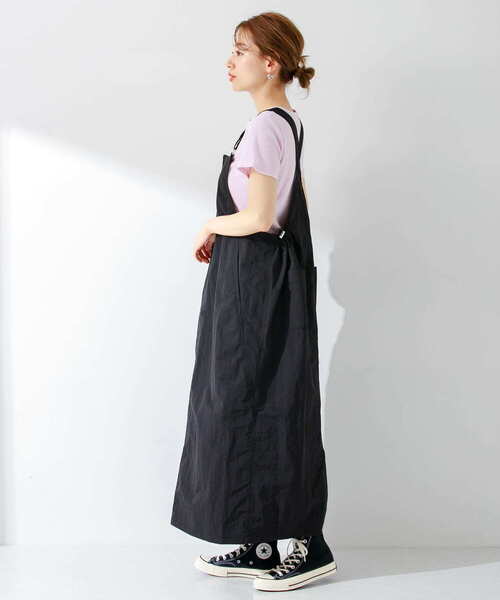 URBAN RESEARCH Sonny Label（アーバンリサーチサニーレーベル）の「ナイロンタフタジャンパースカート（ジャンパースカート・レディース・ライトカーキ/ブラック・FREE）」の8枚目の写真