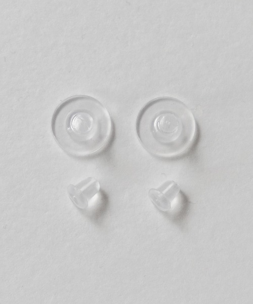 me+em select（ミームセレクト）の「ボリュームシルバーハートピアス ／ VOLUME SILVER HEART PIERCE（ピアス（両耳用）・レディース・シルバー・FREE）」の14枚目の写真