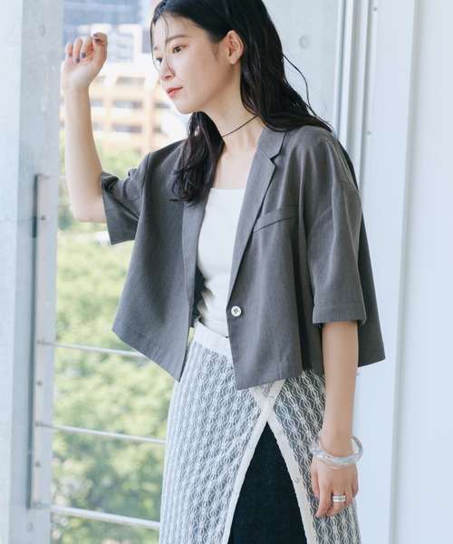 新品未使用タグ付 CADUNE カデュネ 半袖 テーラード ジャケット CADUNE（カデュネ）の「半袖ジャケット（その他アウター）」 - WEAR