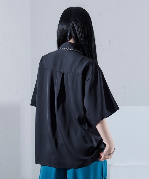 Ellno Loset(エルノロゼット)の「フロントドロストルーズシャツ(シャツ/ブラウス・メンズ・ブルーグレー/ブラック・SMALL/MEDIUM/LARGE)」の22枚目の写真