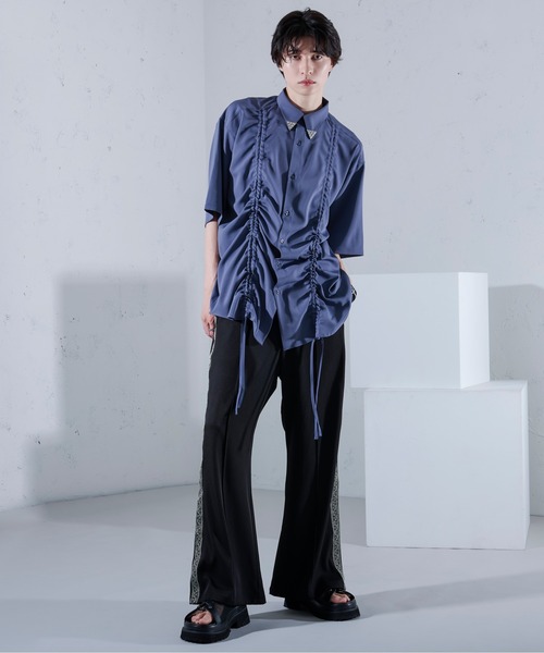 Ellno Loset(エルノロゼット)の「フロントドロストルーズシャツ(シャツ/ブラウス・メンズ・ブルーグレー/ブラック・SMALL/MEDIUM/LARGE)」の7枚目の写真