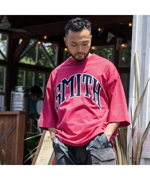 Sunny Smith(サニースミス)の「【サニースミス/sunnysmith】11.6ウルトラヘビーオンスHeavy Smith School Logo SS Tee(CP)(Tシャツ/カットソー・メンズ・オフホワイト/レッド/チャコール/ネイビー・FREE)」の4枚目の写真