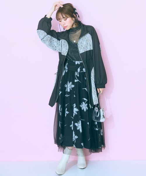 marun（マルン）の「＜大きいサイズ＞ オーバーチュールフラワープリントスカート marun（スカート・レディース・アイボリー系/ブラック系・4L/3L/LL/L/5L）」の17枚目の写真