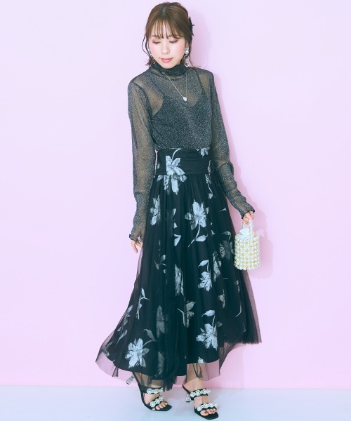 marun（マルン）の「＜大きいサイズ＞ オーバーチュールフラワープリントスカート marun（スカート・レディース・アイボリー系/ブラック系・4L/3L/LL/L/5L）」の16枚目の写真