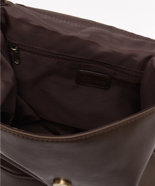 ikka（イッカ）の「2WAYミドルリュック（バックパック/リュック・レディース・ブラック/ブラウン・FREE）」の12枚目の写真