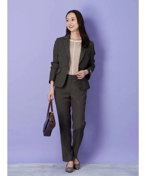 Perfect Suit FActory（パーフェクトスーツファクトリー）の「デレガントスーツ　ミニチェック　テーパードパンツ　ネイビー/ブラウン【マシンウォッシャブル】 【スリム】【ストレッチ】（スーツパンツ・レディース・ネイビー/ブラウン・11号/13号/7号/9号）」の4枚目の写真