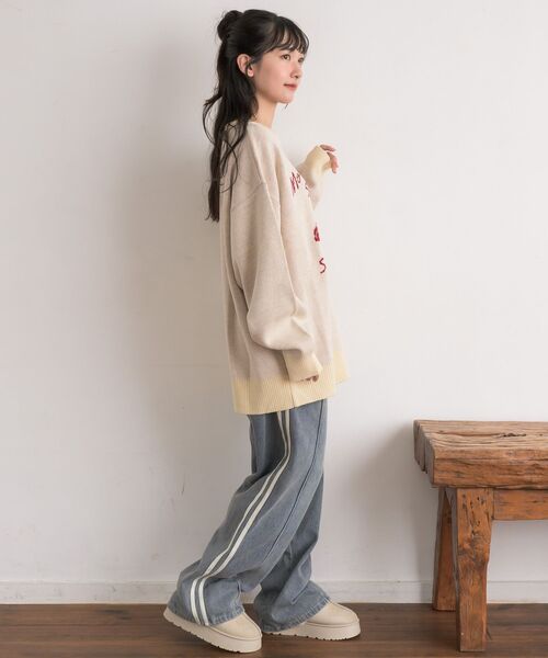 RETRO GIRL（レトロガール）の「【UNISEX】carモチーフNT（ニット/セーター・レディース・ベージュ/ブラック/ナチュラル・FREE）」の8枚目の写真