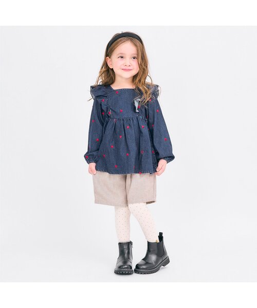 apres les cours（アプレレクール）の「【リンク・WEB限定】ハート・デイジー刺繍チュニック（チュニック・キッズ・アイボリー/インディゴブルー・80/90/100/110/120/130/140）」の3枚目の写真