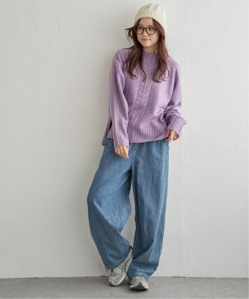 LBC（エルビーシー）の「透かし柄バックスリットニット（ニット/セーター・レディース・オフホワイト/ブルー/ライトグレー/マスタード/ミント/パープル・M）」の11枚目の写真