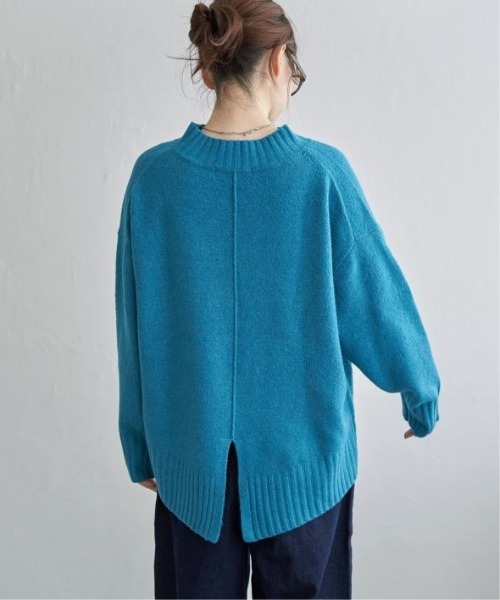 LBC（エルビーシー）の「透かし柄バックスリットニット（ニット/セーター・レディース・オフホワイト/ブルー/ライトグレー/マスタード/ミント/パープル・M）」の19枚目の写真