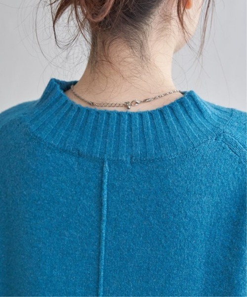 LBC（エルビーシー）の「透かし柄バックスリットニット（ニット/セーター・レディース・オフホワイト/ブルー/ライトグレー/マスタード/ミント/パープル・M）」の21枚目の写真