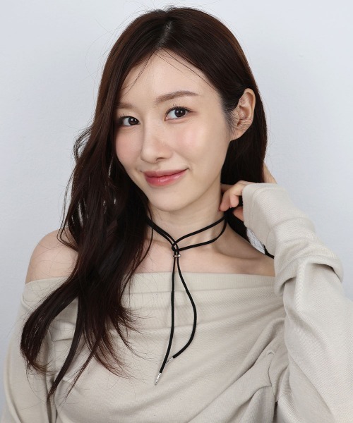 CEMONEMO(セモネモ)の「スライド コード チョーカー(チョーカー・レディース・ブラック・FREE)」の4枚目の写真