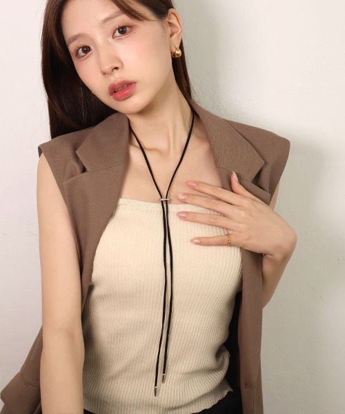 CEMONEMO(セモネモ)の「スライド コード チョーカー(チョーカー・レディース・ブラック・FREE)」の3枚目の写真