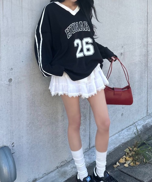 VIVID LADY(ビビッドレディー)の「ナンバーロゴ Vネックトップス スウェット ブロークコア(スウェット・レディース・ワイン/カーキ/ブラック・FREE)」の21枚目の写真