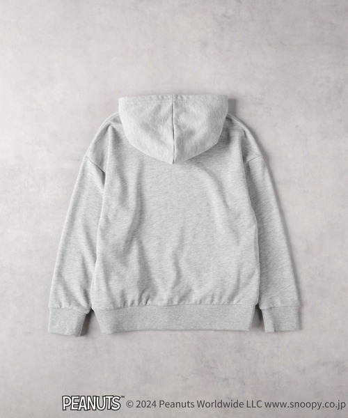 Right-on(ライトオン)の「【SNOPPY】プリントパーカー(パーカー・キッズ・グレー・110/120/130/140)」の2枚目の写真