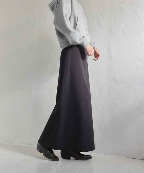 Smyeon(スミョン)の「A-line long skirt/Aラインロングスカート(スカート・レディース・ブルー/ブラック・SMALL/MEDIUM)」の9枚目の写真