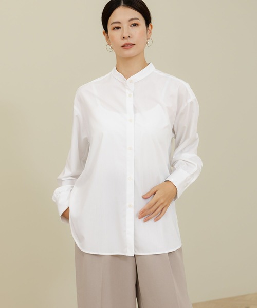 Elura（エルーラ）の「アイロンいらずバンドシャツ/151659（シャツ/ブラウス・レディース・ブルー系その他2/ネイビー/ホワイト・LARGE/MEDIUM）」の2枚目の写真