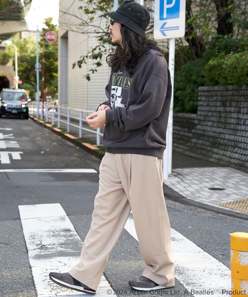 The Beatles（ザビートルズ）の「THE BEATLES ザ ビートルズツアープリントトレーナー（スウェット・メンズ・ライトグレー/チャコール/オフホワイト・L/M/LL）」の10枚目の写真