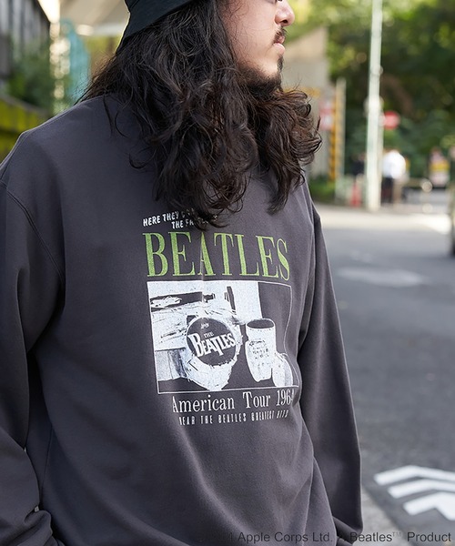 The Beatles（ザビートルズ）の「THE BEATLES ザ ビートルズツアープリントトレーナー（スウェット・メンズ・ライトグレー/チャコール/オフホワイト・L/M/LL）」の8枚目の写真