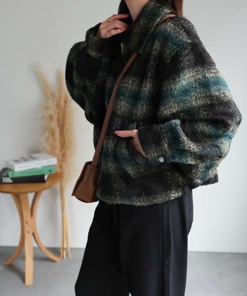 model：162cm 着用サイズ：F
