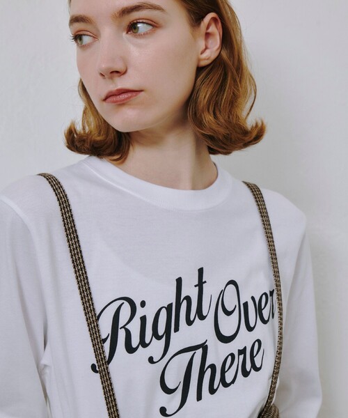 allureville(アルアバイル)の「カリグラフィーロゴロンTEE(Tシャツ/カットソー・レディース・レッド/ブラック・2)」の1枚目の写真