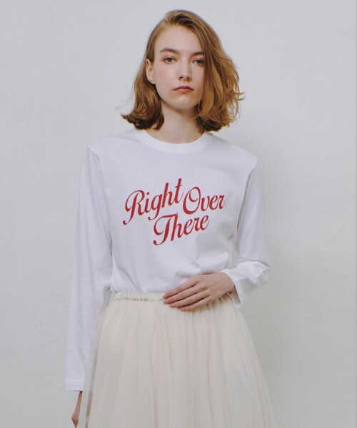 allureville(アルアバイル)の「カリグラフィーロゴロンTEE(Tシャツ/カットソー・レディース・レッド/ブラック・2)」の5枚目の写真